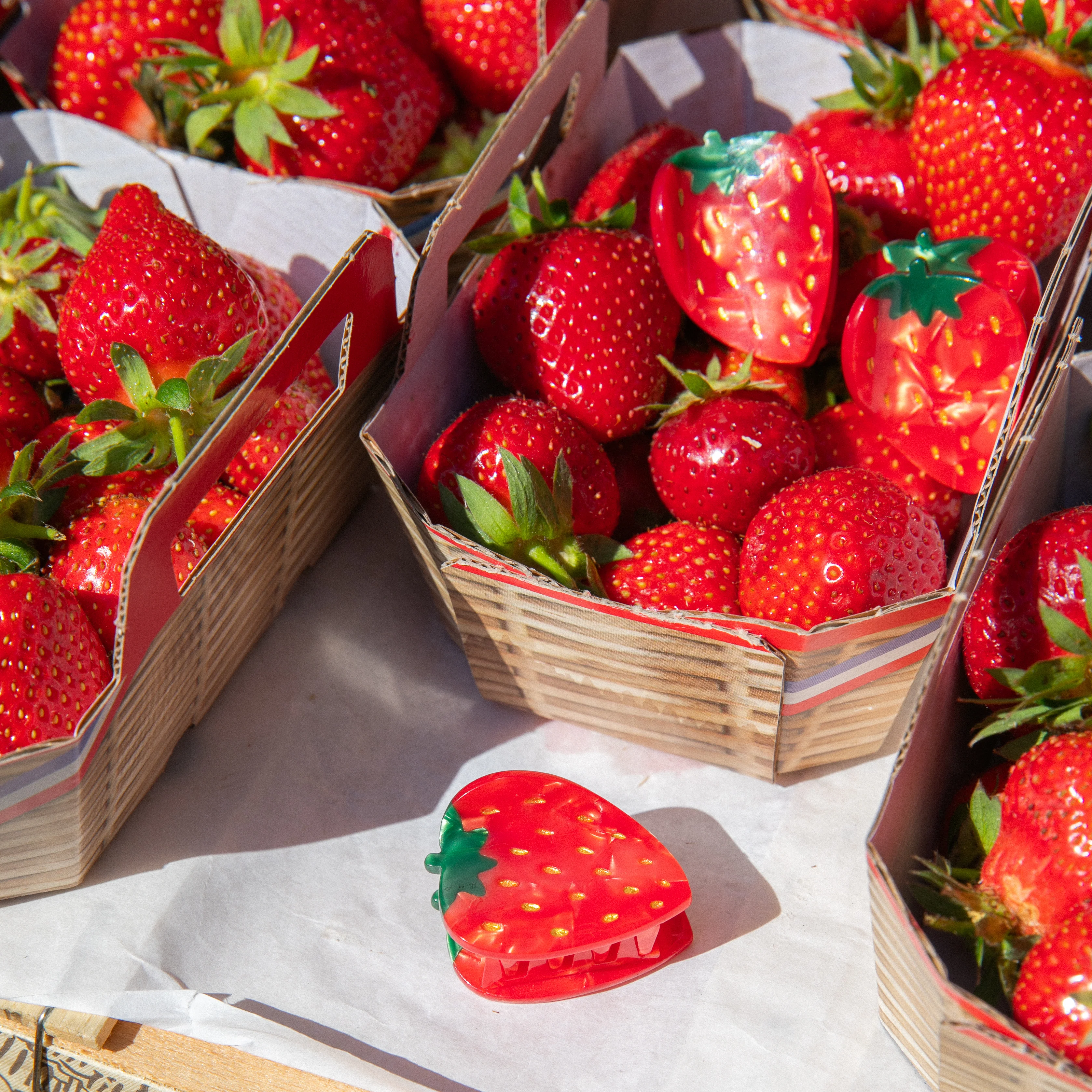 Pince à cheveux Fraise - Image 6